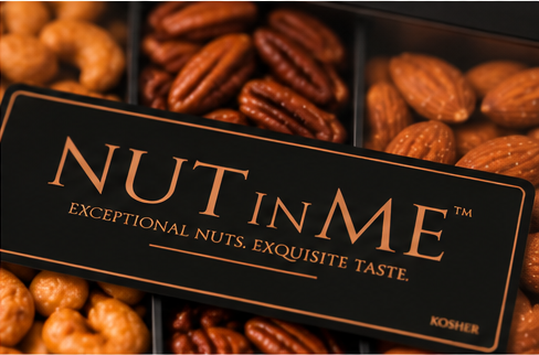 Nut in Me Signature Gift Box